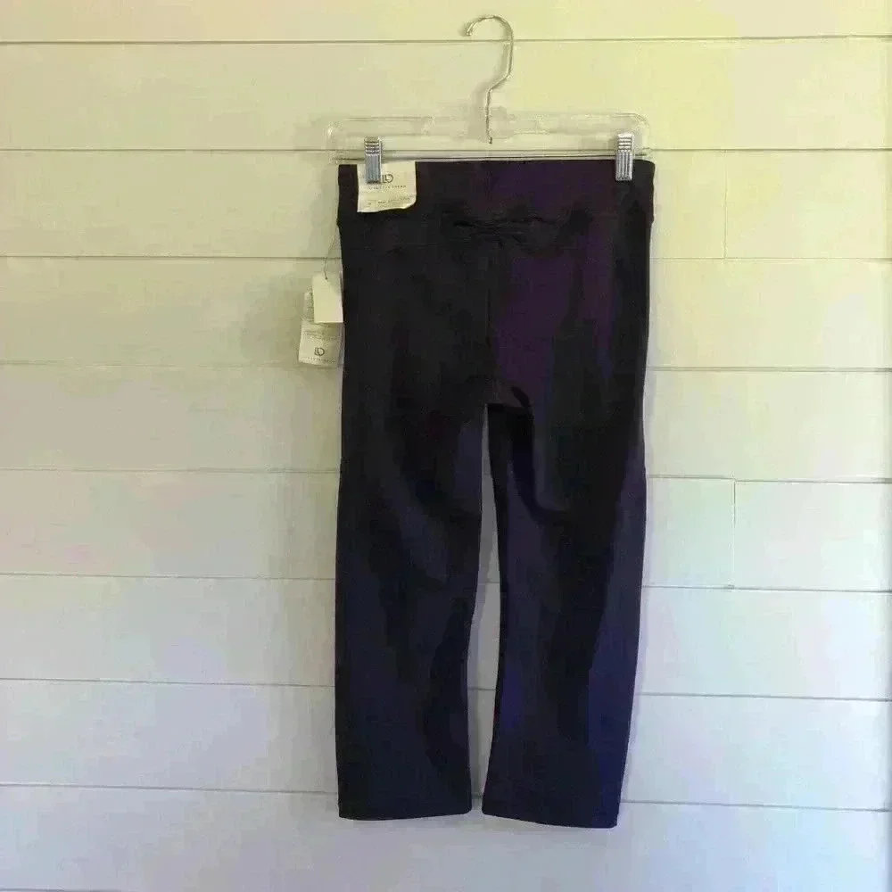 Live Love Dream NWT Best Booty Ever Crop Purple Leggings Size M